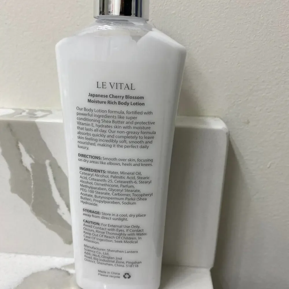 Japanese cherry blossom lotion - Picture 2 of 2